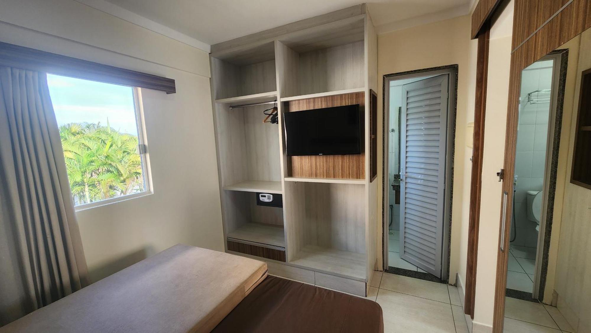 Lacqua Diroma 5 - Apartamentos Jn Caldas Novas Εξωτερικό φωτογραφία